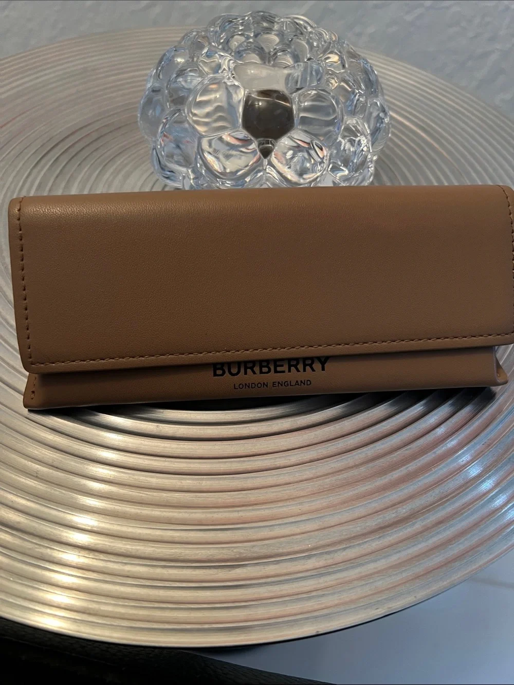 Burberry Cat Eye Sunglasses and Cream Leather Case Burberry Brown Gradient Cat Eye Sunglasses Be4409 409213 51  main image 4